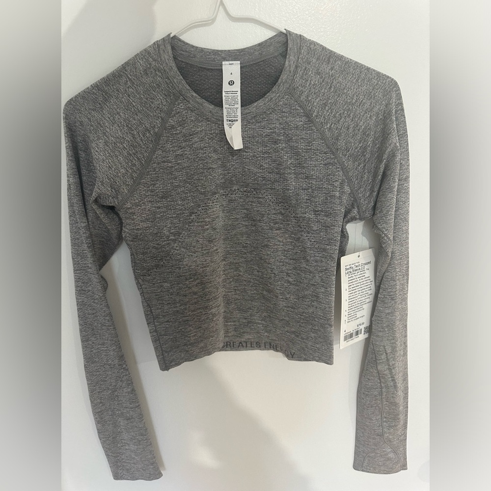Brand New Swiftly Tech Cropped Long Sleeve 2.0 in Slate / White size 4